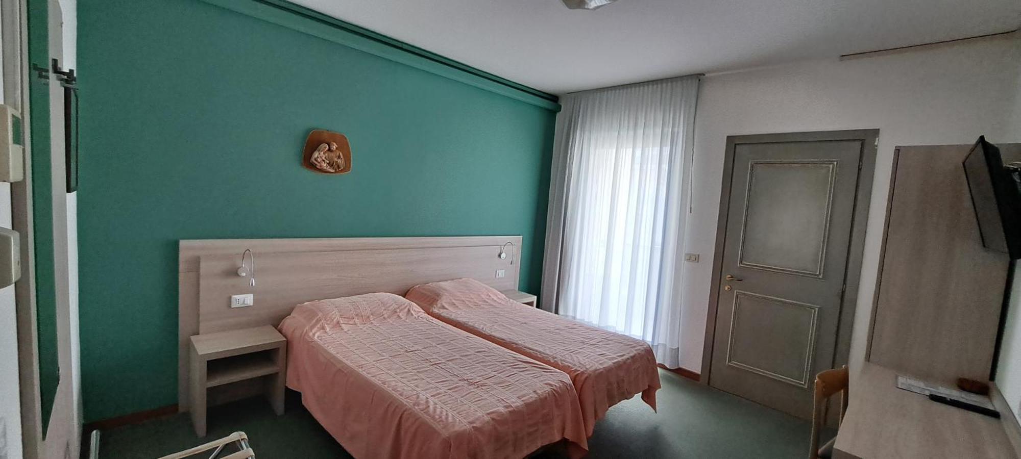 Hotel Splendor 3*